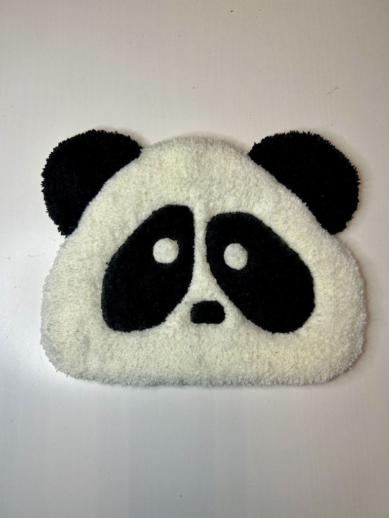 Tapis Tufté Artisanal — Mini Panda Noir & Blanc | Décoration Fait Main